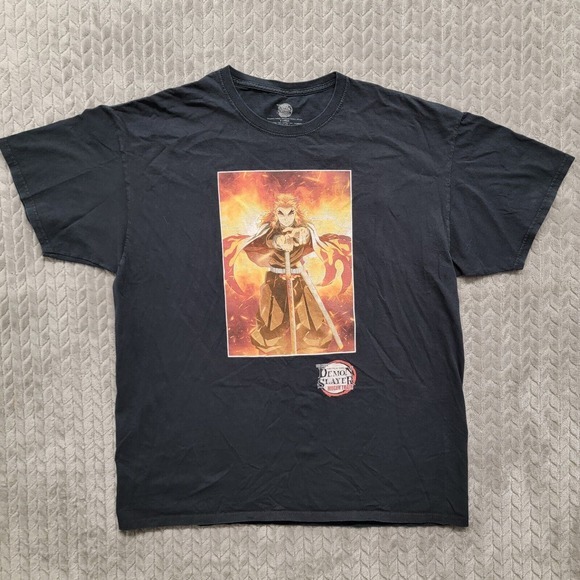 Kyojuro Rengoku Demon Slayer‎ The Movie T-Shirt Size XL Kimetsu No Yaiba Black - Picture 1 of 7
